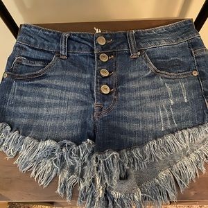 ALTAR’D STATE - 25/1 Jean Shorts
